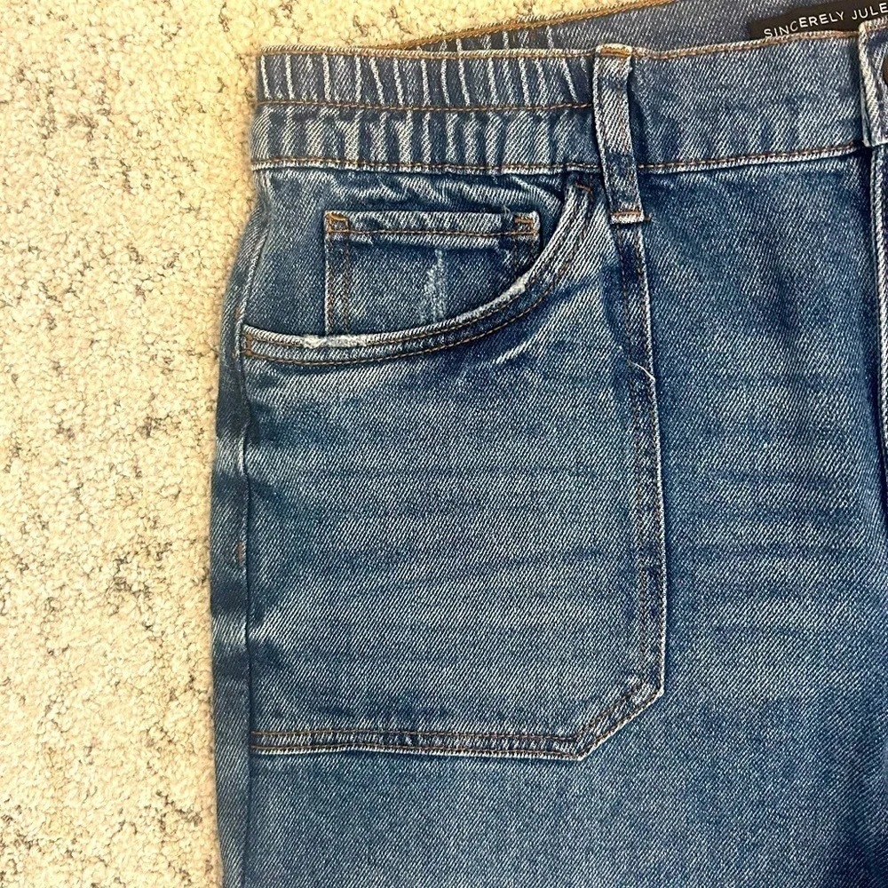 Sincerely Jules slight barrel leg jeans size 9 great condition with elastic - Picture 5 of 6